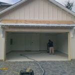 Polyurea vs. Epoxy: Why a Polyurea Basecoat is the Smarter Choice for Your Floor 💡